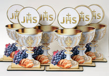 Load image into Gallery viewer, 6pc JHS Cup Wood Party Favor Stand