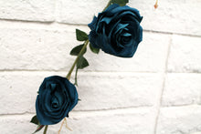 Load image into Gallery viewer, 2pc Sage Rose w/ English Ivy Vine Garland